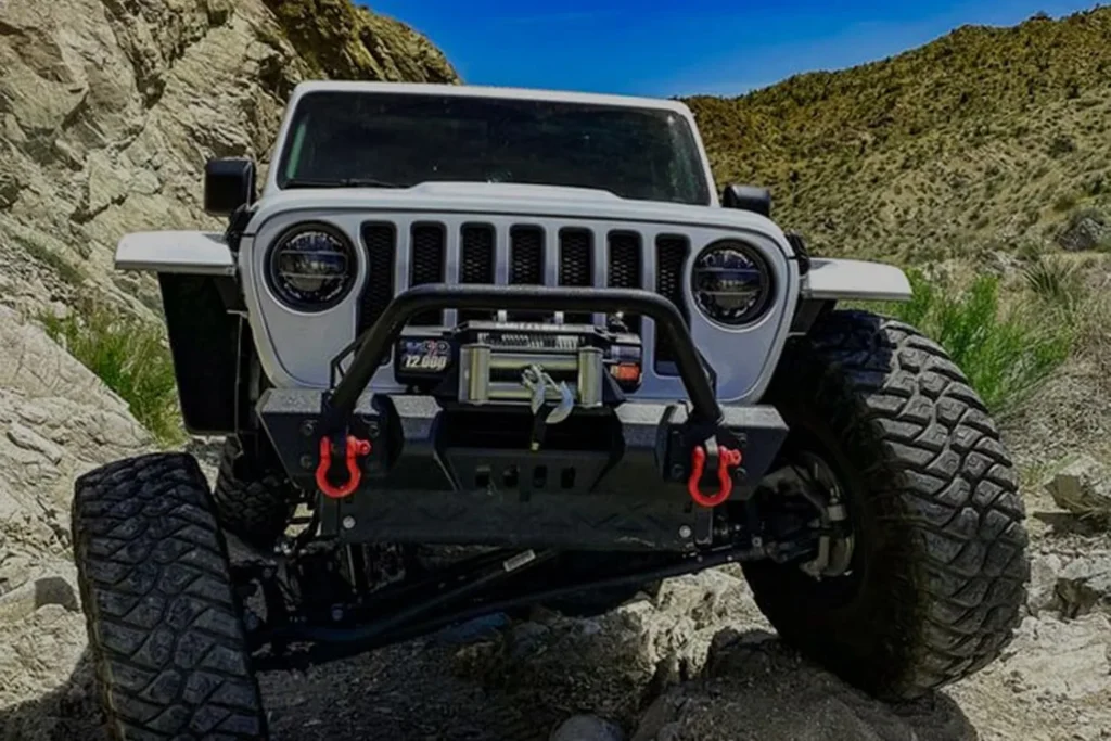 4x4 car accessories in qatar